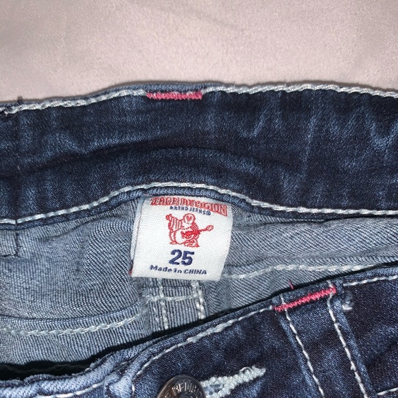 TRUE RELIGION BLUE RIPPED JEANS - Picture 2 of 4